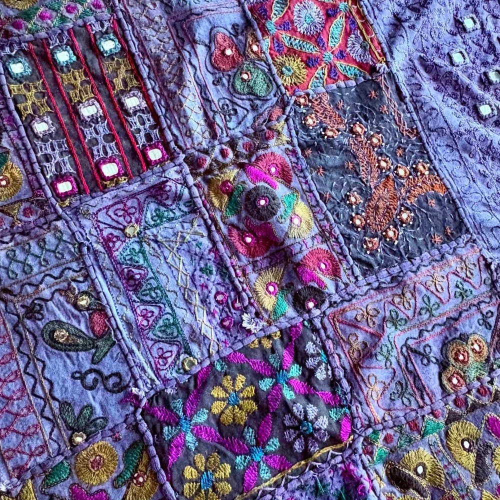 Vintage 1920s Gujarati Kutch Mirror Embroidered Textile | 59x38 | India | RARE